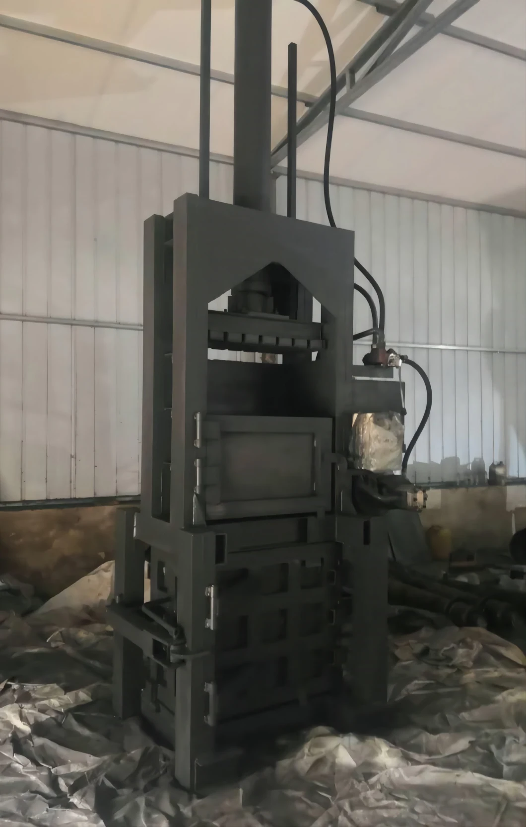 Single Chamber Fibers Baler